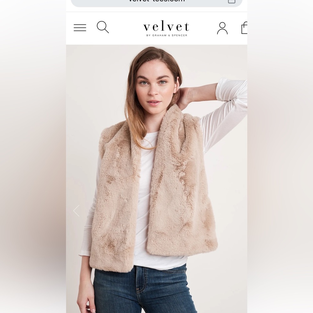 Velvet by Graham & Spencer faux fur vest size XS